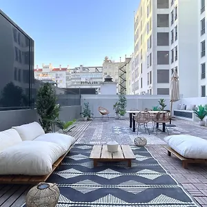 Apartamento Casa Boma - Brighting With Spacious Terrace - Alvalade Iii